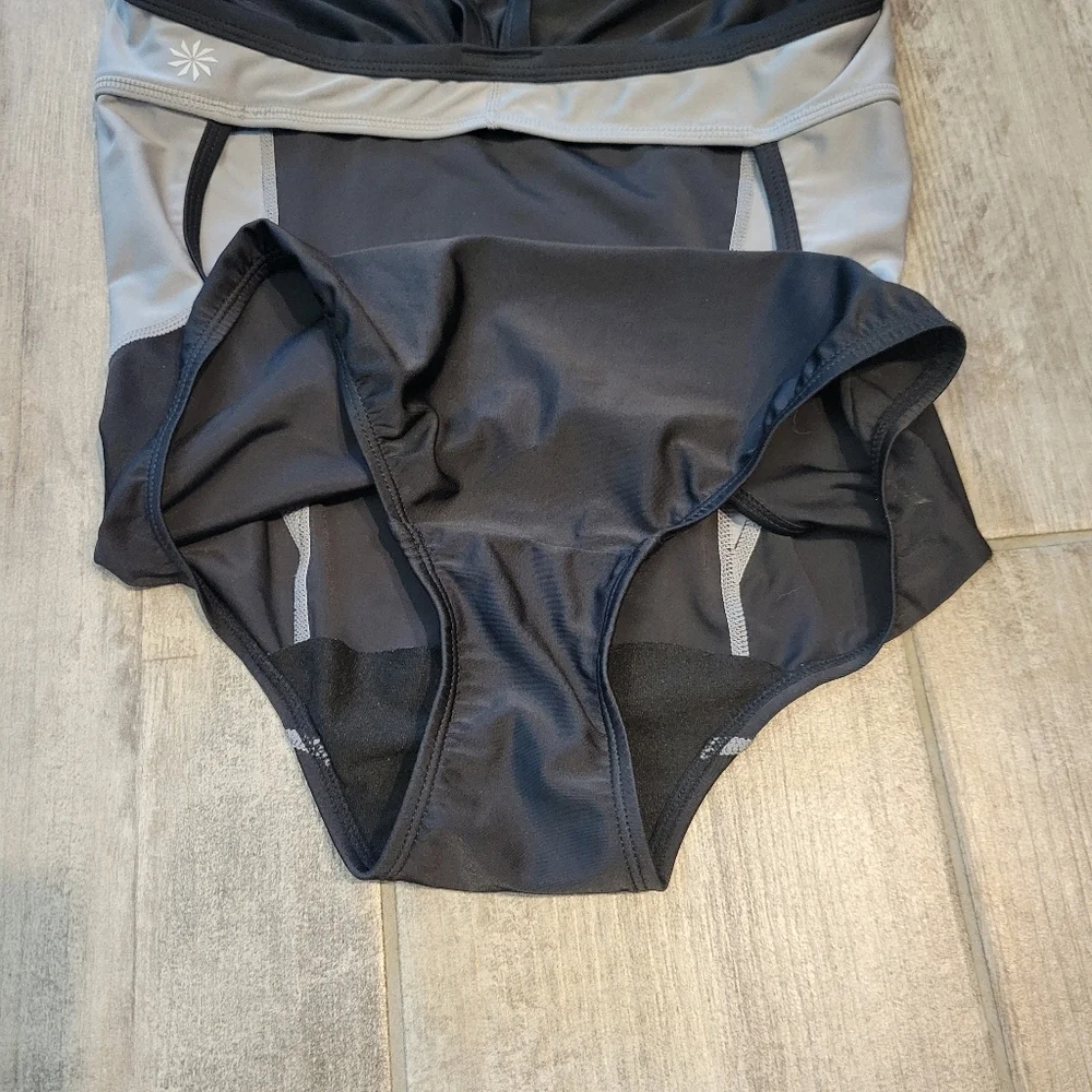 Athleta stylish one