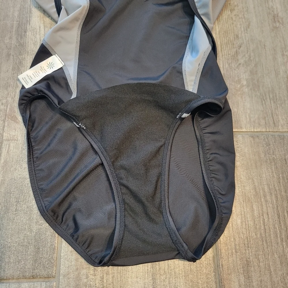 Athleta stylish one
