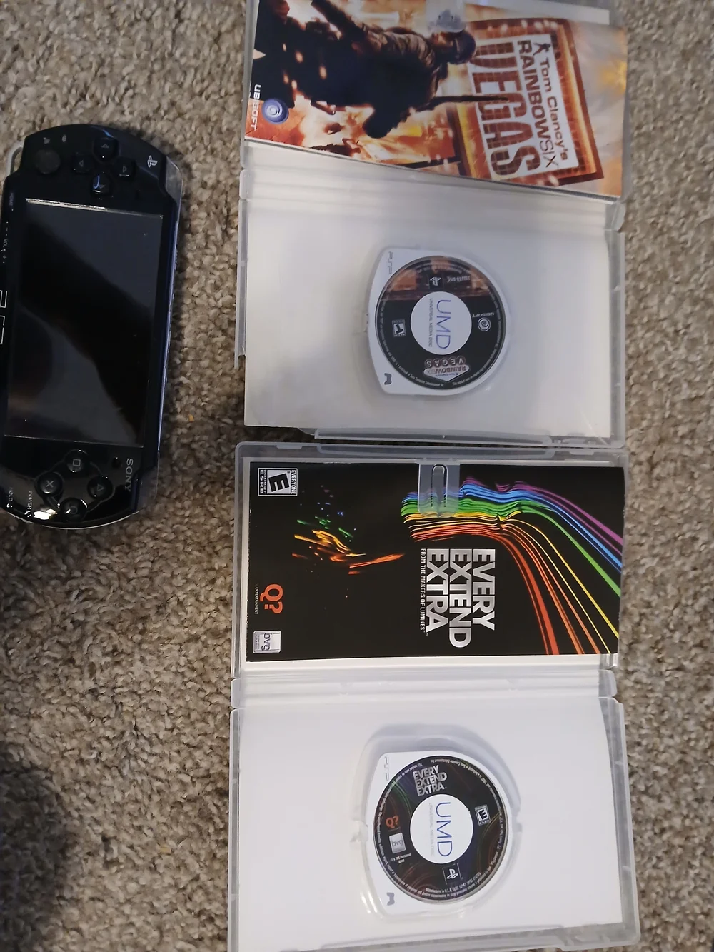 Sony Psp 2001 With 2 Games And Charger
