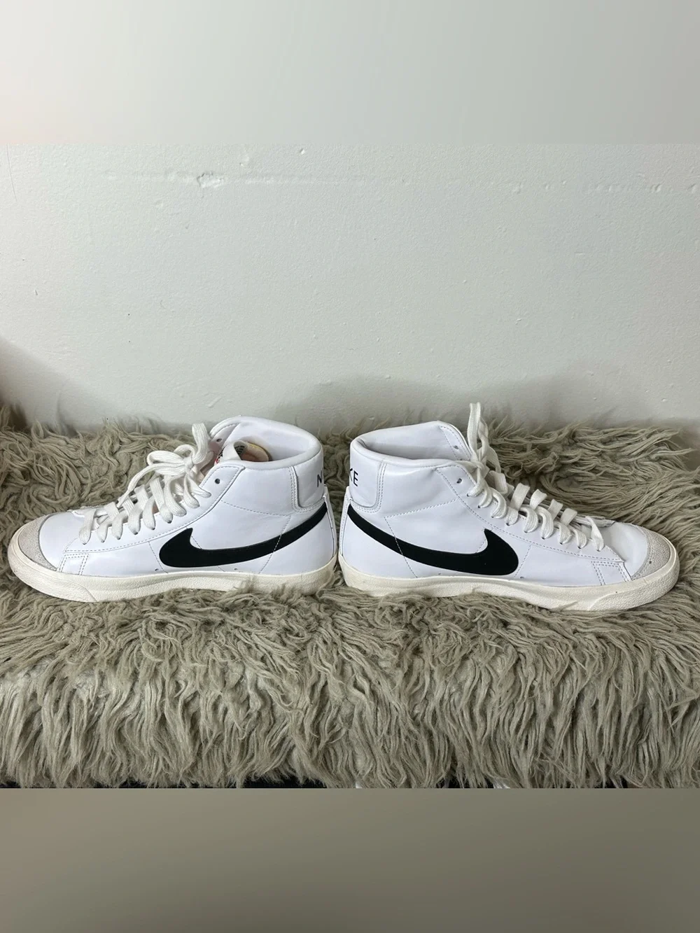 Nike Blazer Mid 77 Women’s Size 8