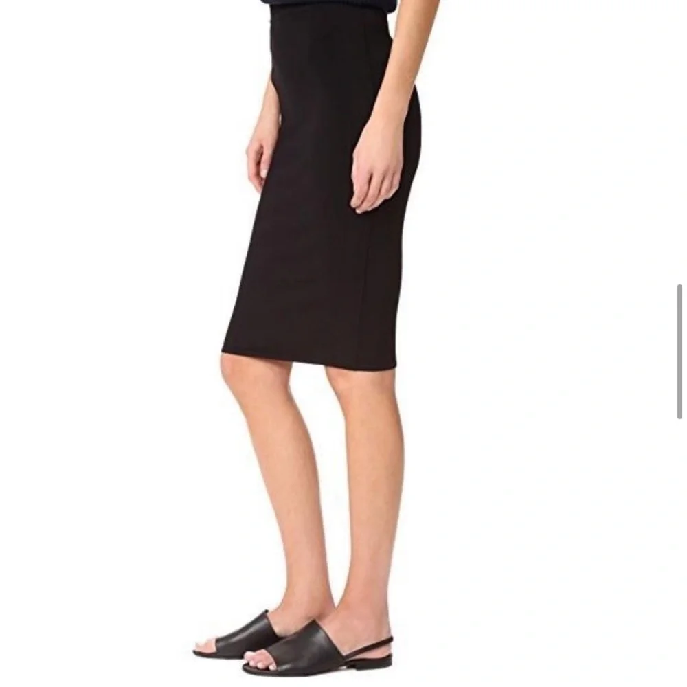 VINCE Women’s Viscose Blend Pencil Skirt Black Large Knee-Length Office