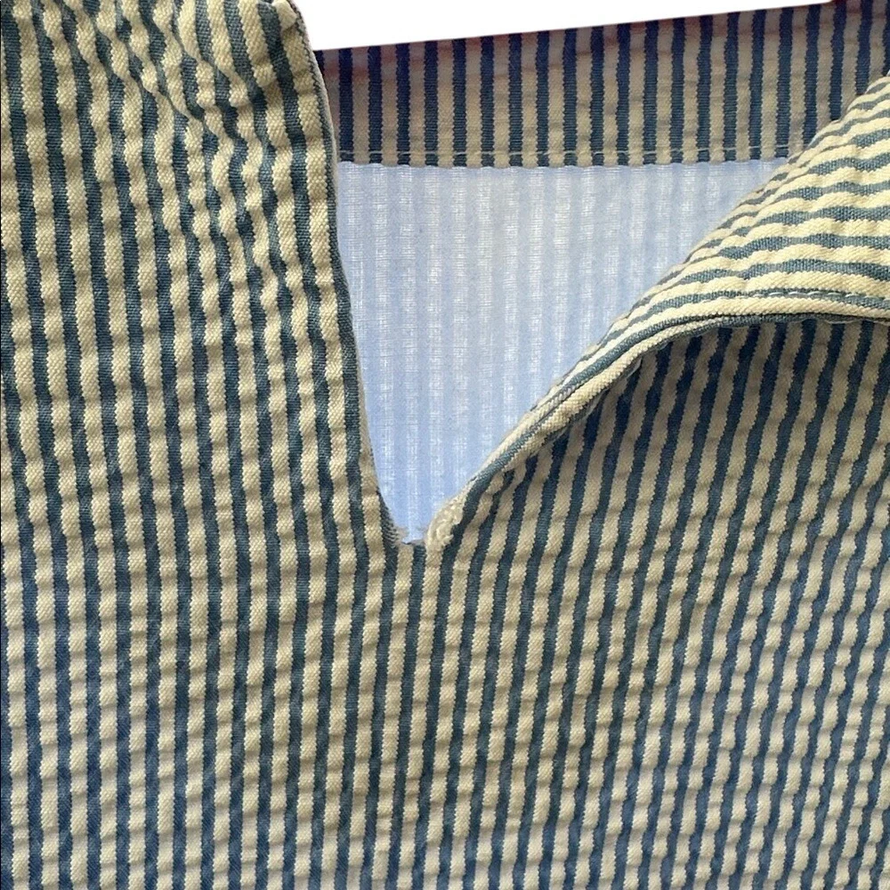 Vineyard Vines charming blue