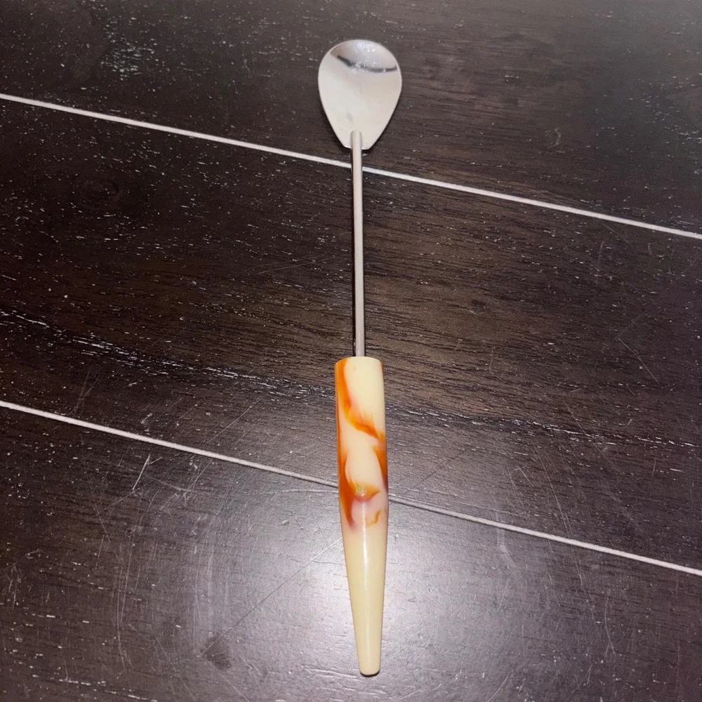 Vintage | MCM‎ | Bakelite Marbled Amber | Iced Tea/Cocktail/Milkshake Spoon | 9