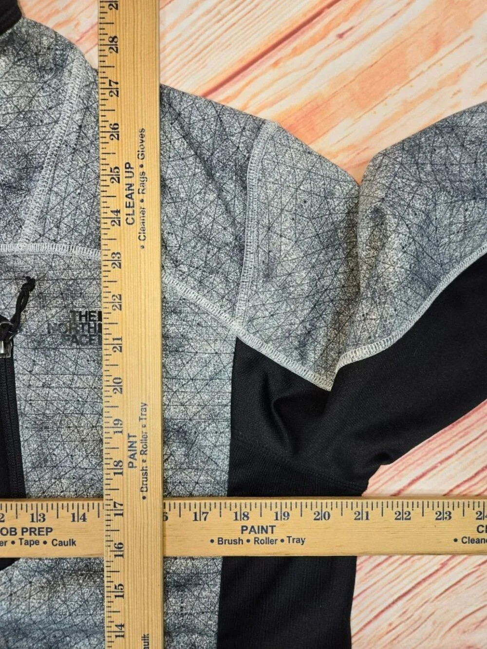 The North Face Gray Black Full Zip Fleece Jacket Medium