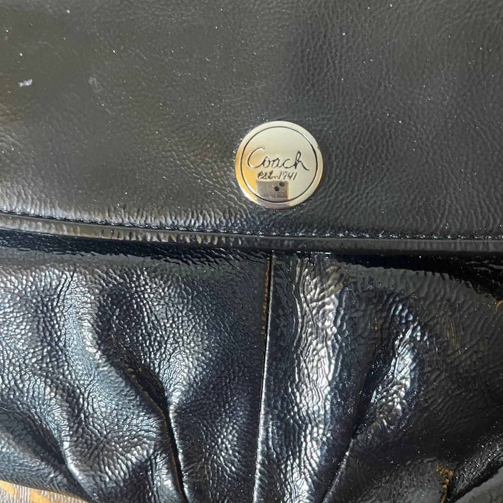 Coach chic black