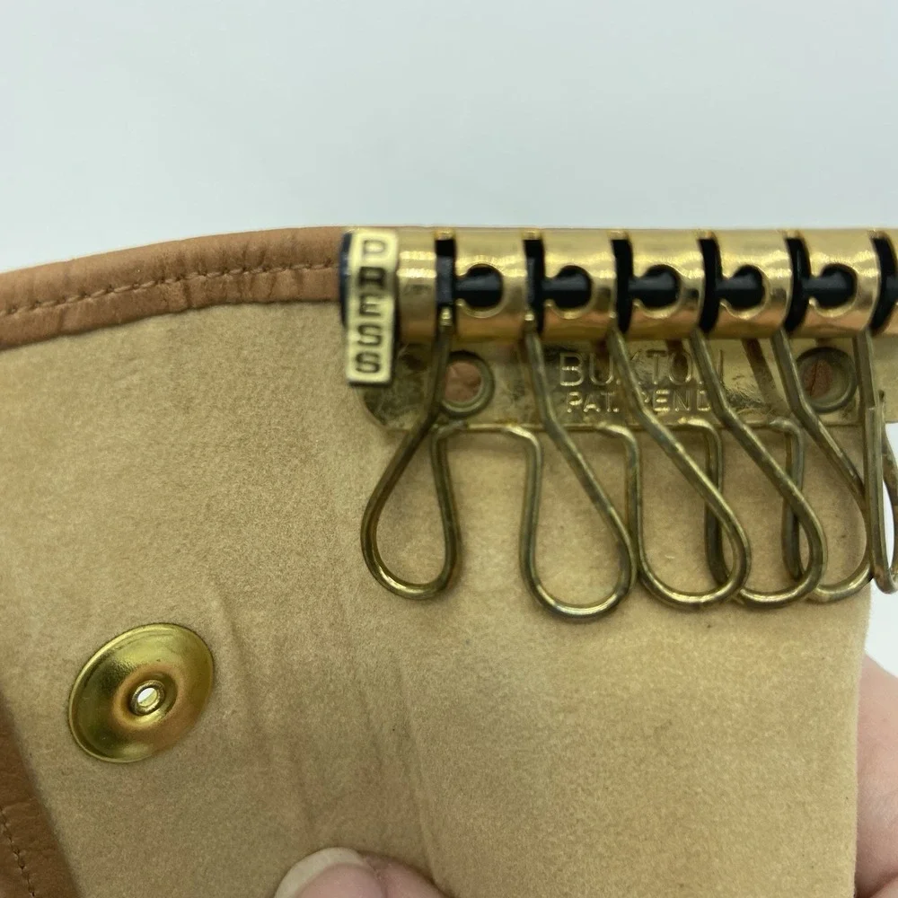 Buxton vintage leather