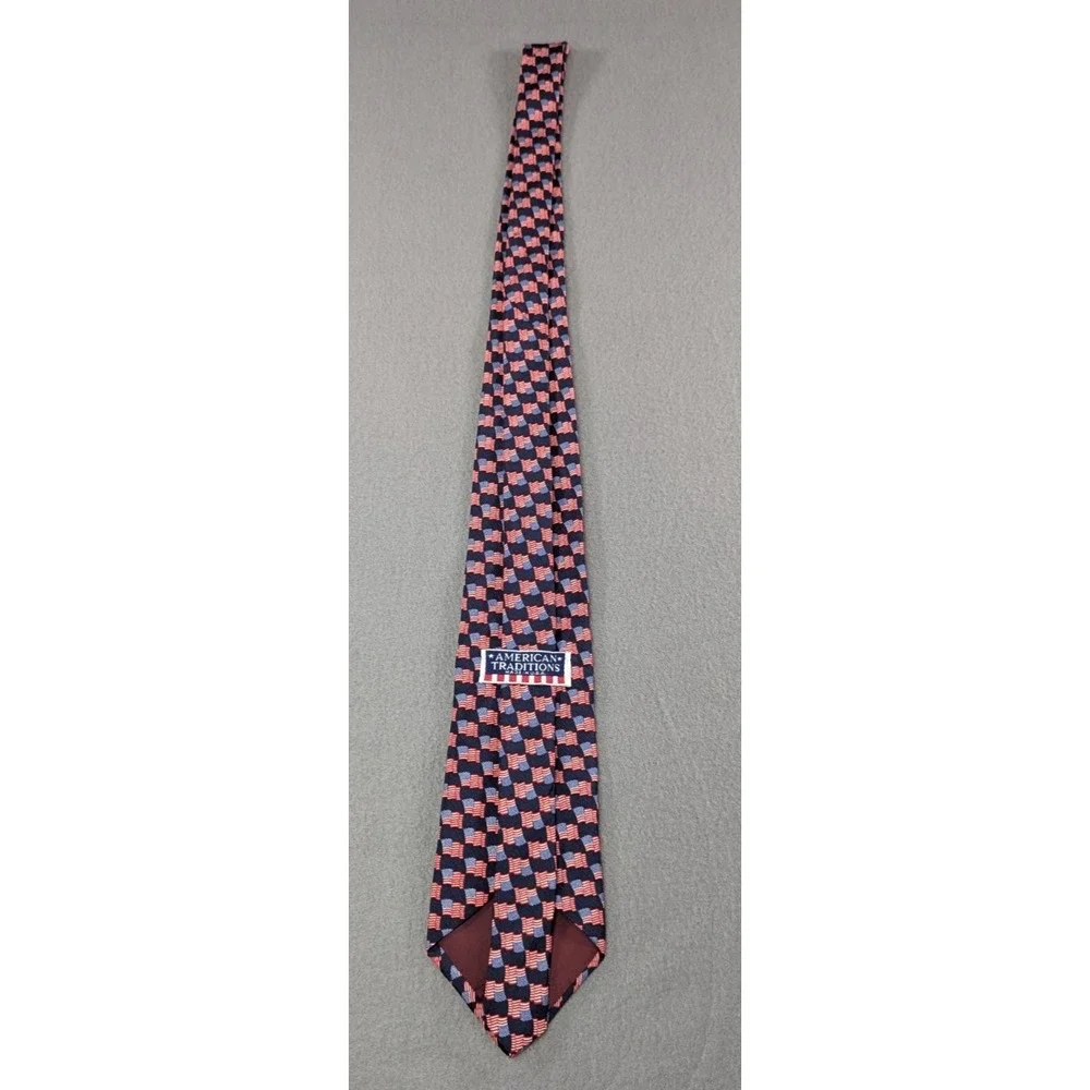 American Traditions honesty help ground