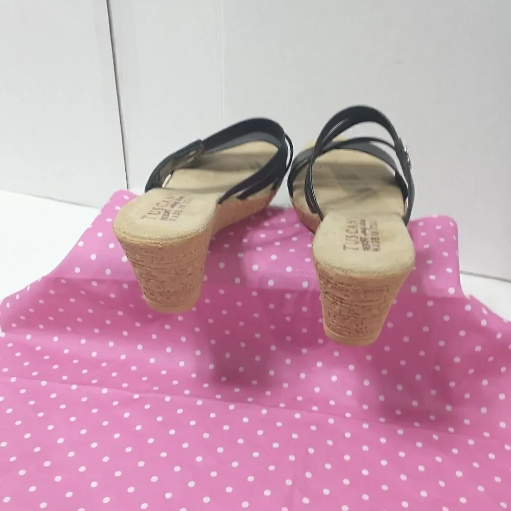 Tuscany By Easy Street Womens Allegro Black Wedge Sandals Size 7.5M