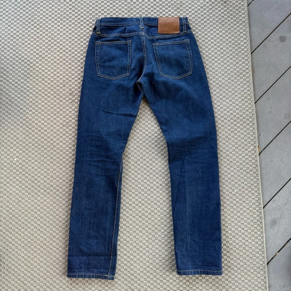 A.P.C. fits 30