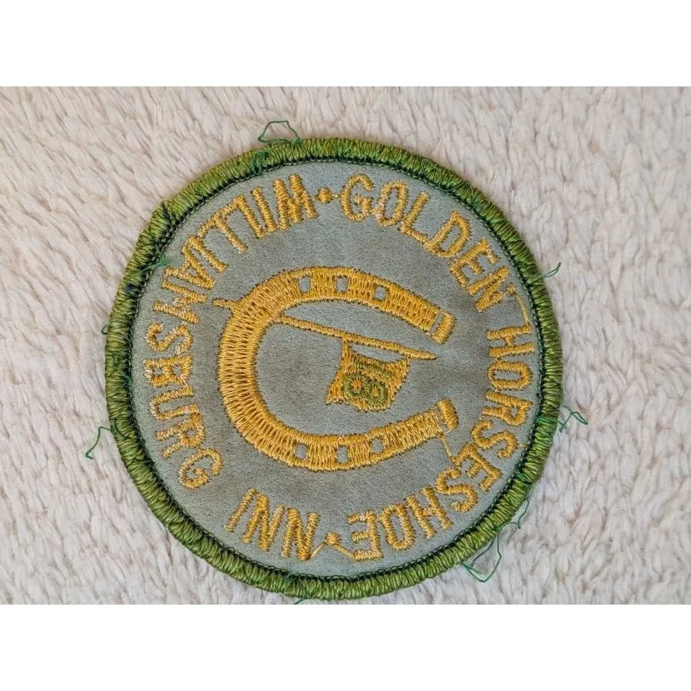 Golden Horseshoe Inn from horseshoe logo