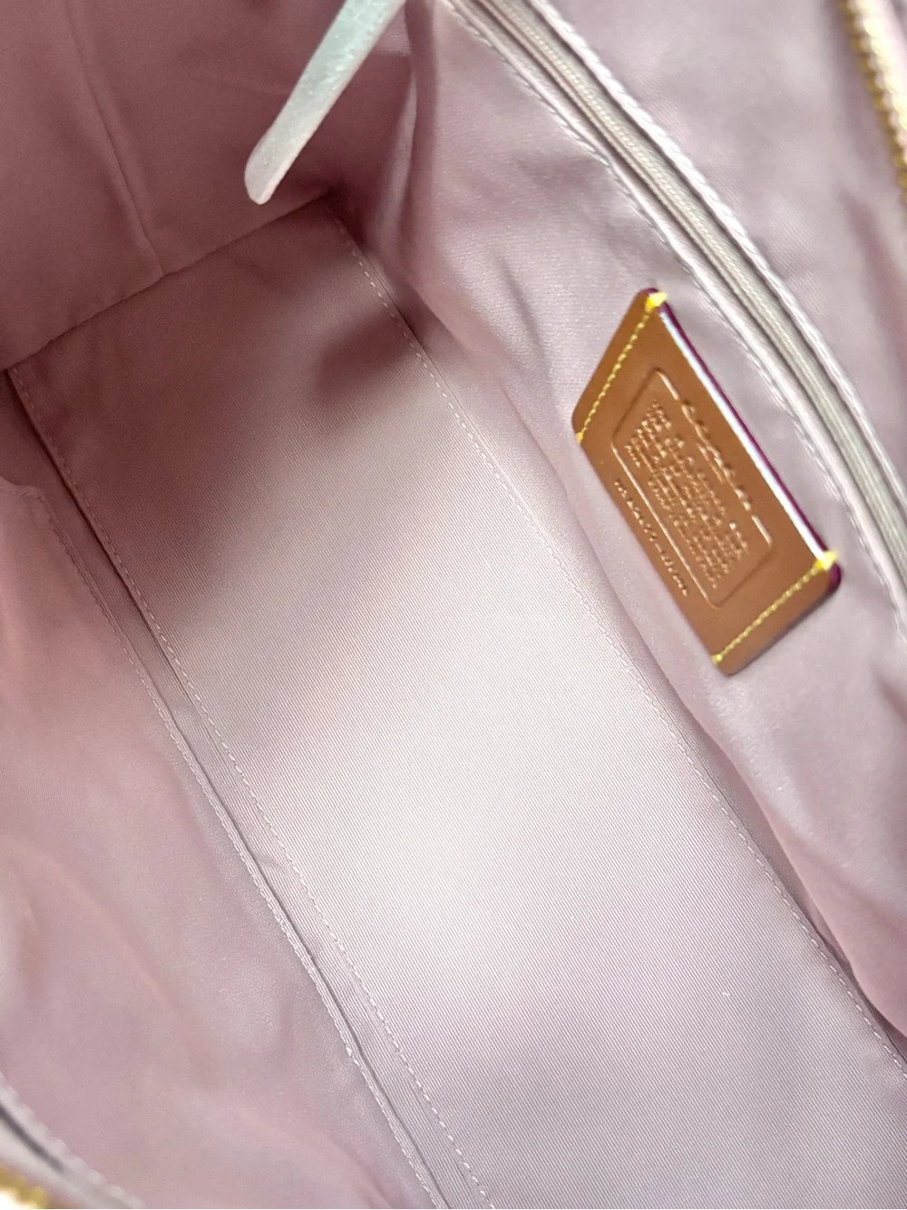 Coach authentic laurel