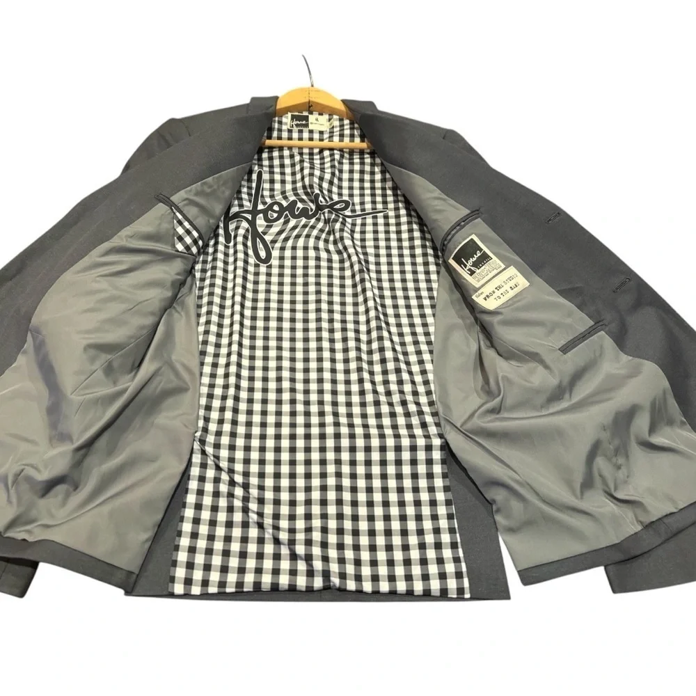 Howe pair men’s