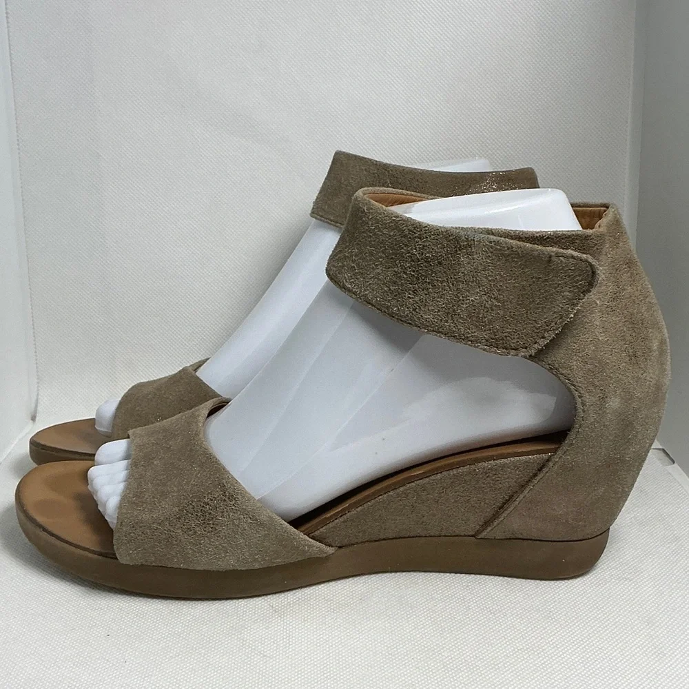 Paul Green Munich Taupe Suede Wedge Sandals Comfort Ankle Strap 7