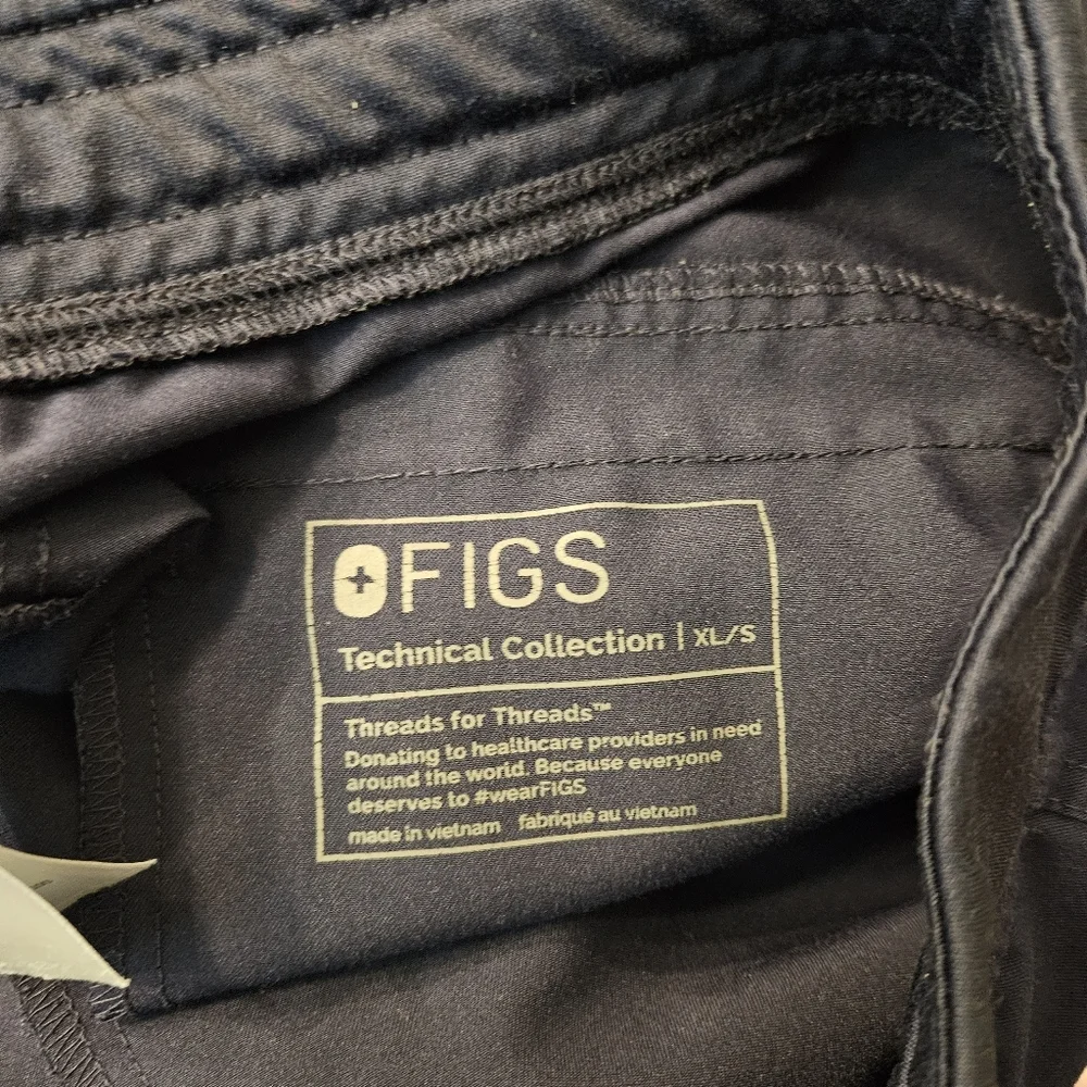 Figs Axim Cargo Scrub Pants In Navy Size XL Short