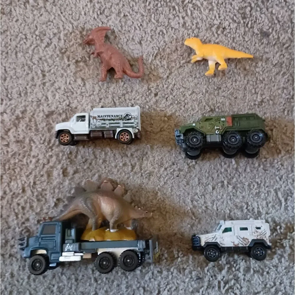 Matchbox Jurassic Park Toy Lot PRE-OWNED
