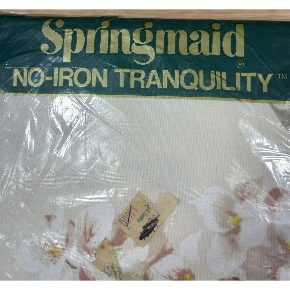 Springmaid stitched design 76