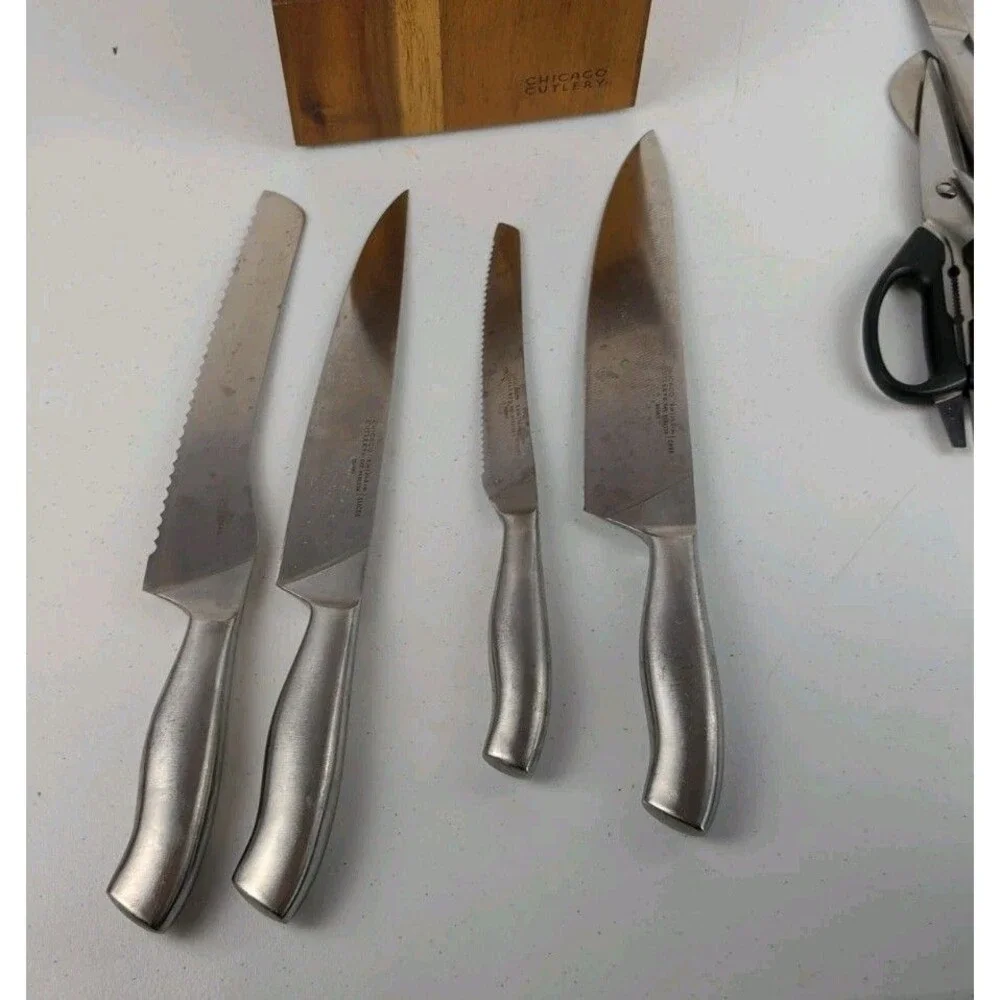 Chicago Cutlery Insignia Stainless Steel Cafe 18-Piece Knife Block Set