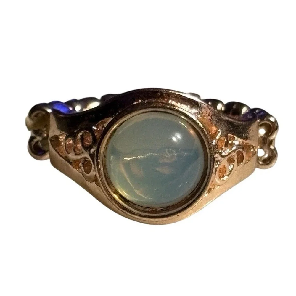 Vintage Ring Faux Opal Gold Tone Adjustable‎ Stretch Round Open Work Textured