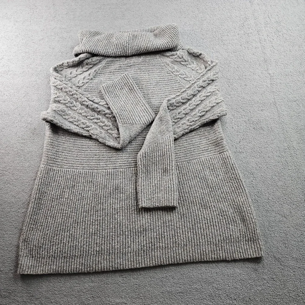Liz Claiborne cozy turtleneck