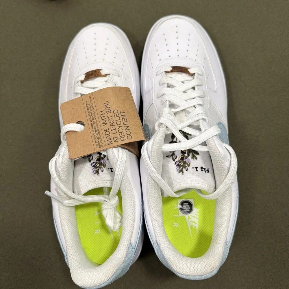 Nike this pair