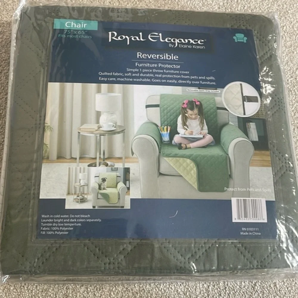 Royal Elegance BY Elaine Karen features reversible