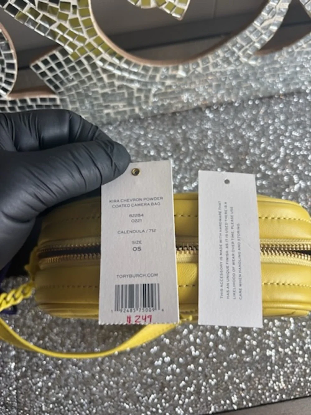 💕Tory Burch Kira Chevron Powder Coated Camera Bag Crossbody