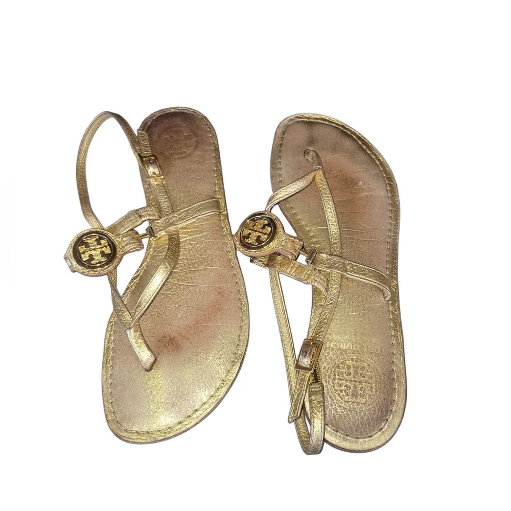 Tory Burch Women's Equestrain Gold Metallic Sumner Thong Flat Leather Sandals 7