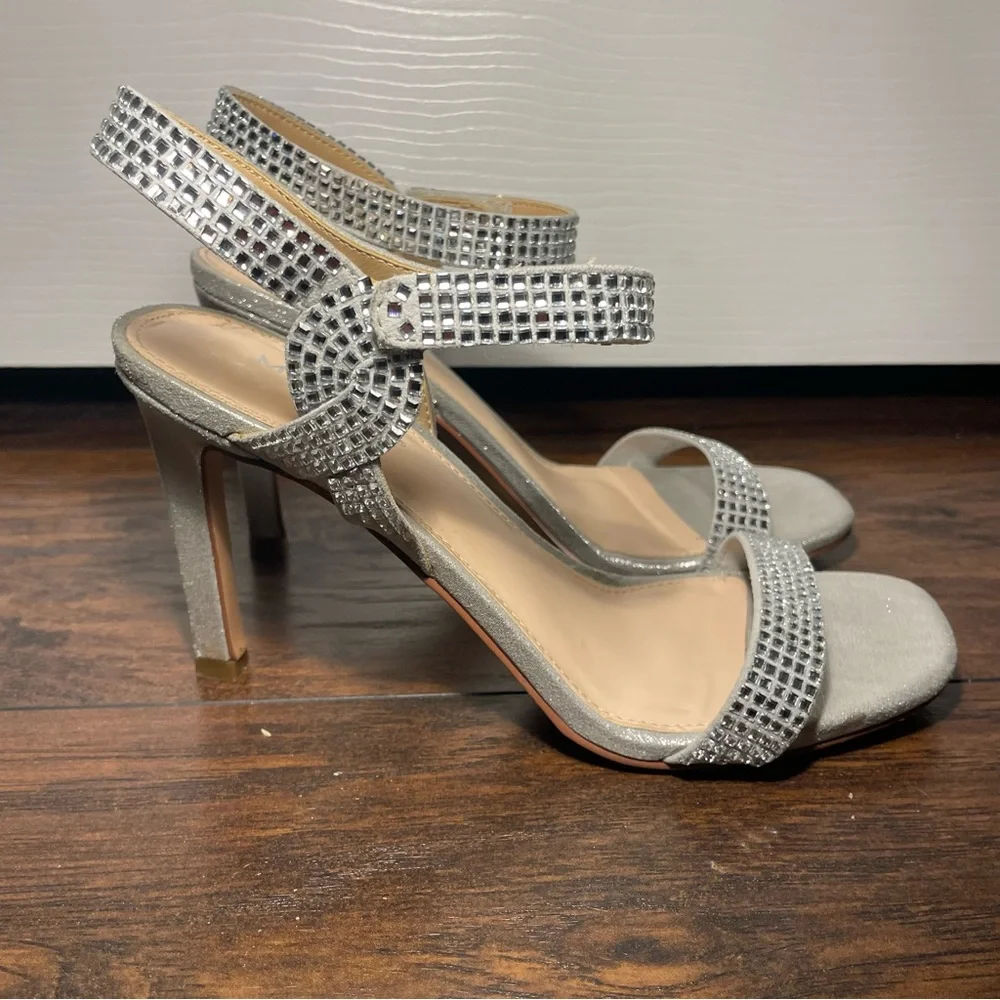 Maripe silver strappy