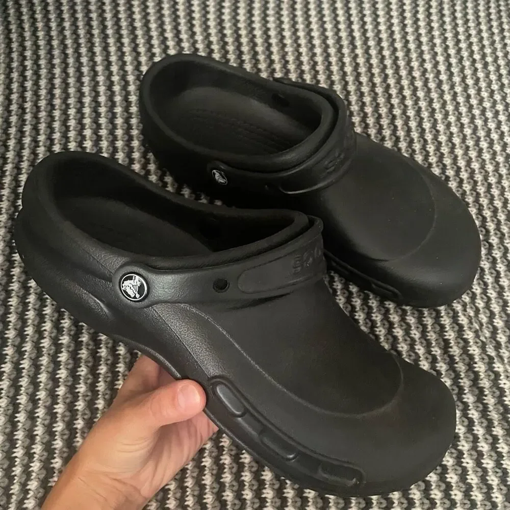 Crocs Bistro black Clogs Slip Resistant men’s shoe size 9/women’s 11 10075