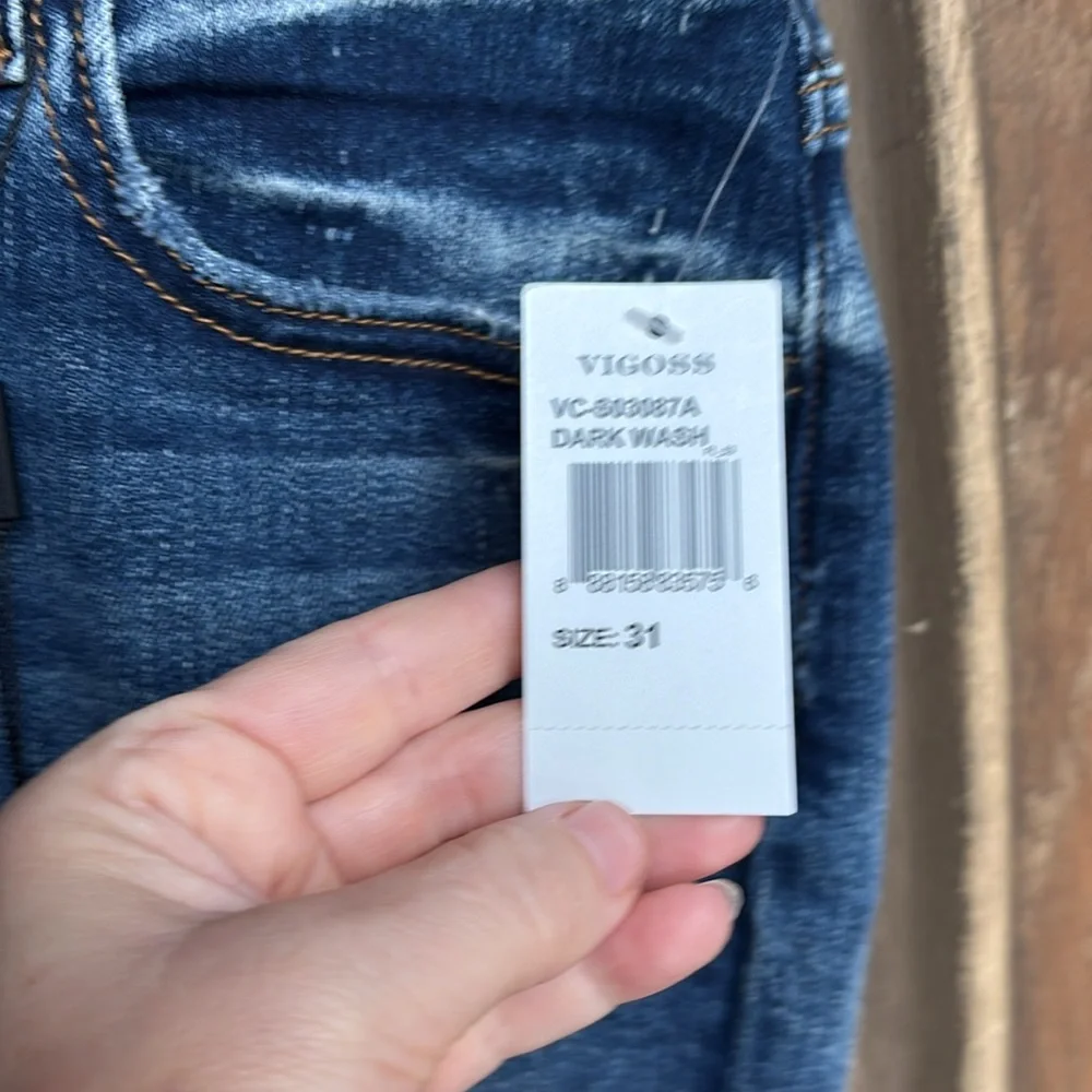 NWT Vigoss Ace High Rise Jean Shorts! Size 31