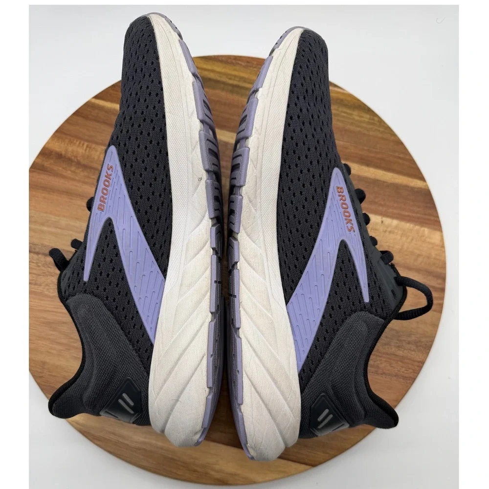 Brooks breathable shoes wear