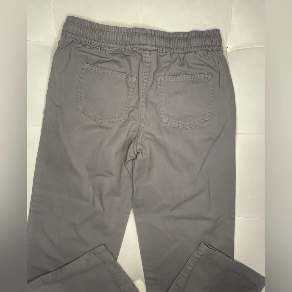 Forever 21 kids Gray Casual drawstring Pants size 7/8