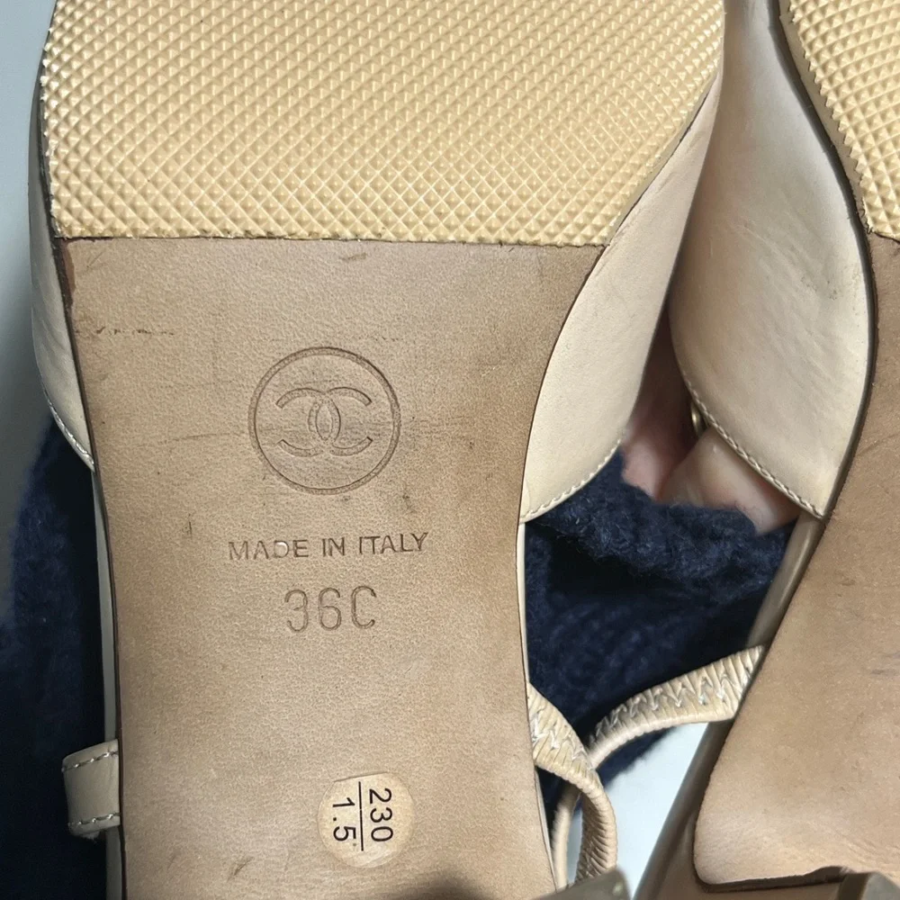 CHANEL stylish heels