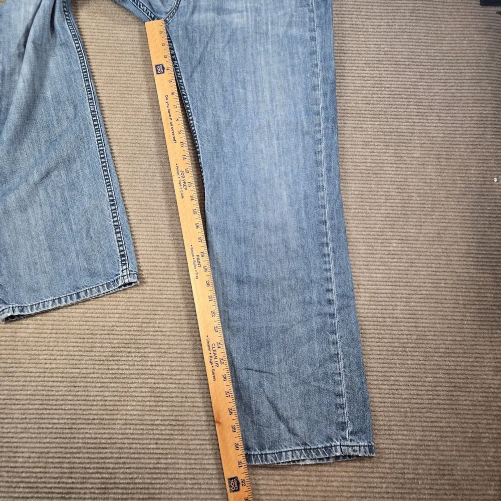 Levis step into