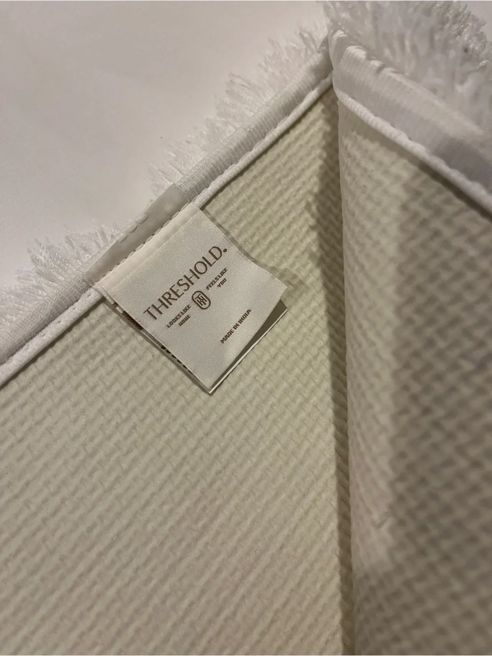 Spa Plush Non Skid White Bath Rug - Brand New