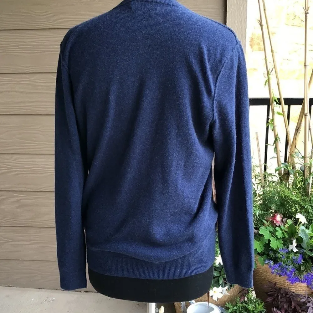 Vince V-Neck 💯Cashmere Sweater