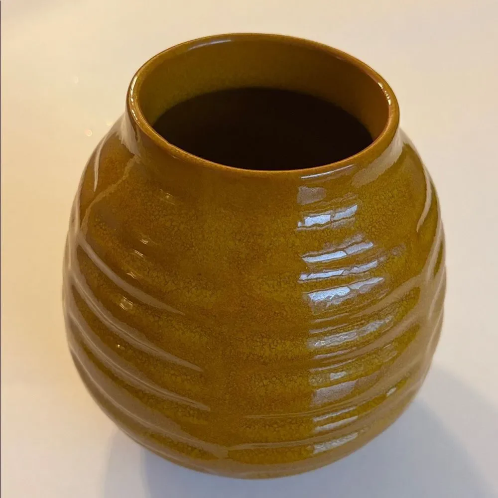 Crate&Barrel bottom from