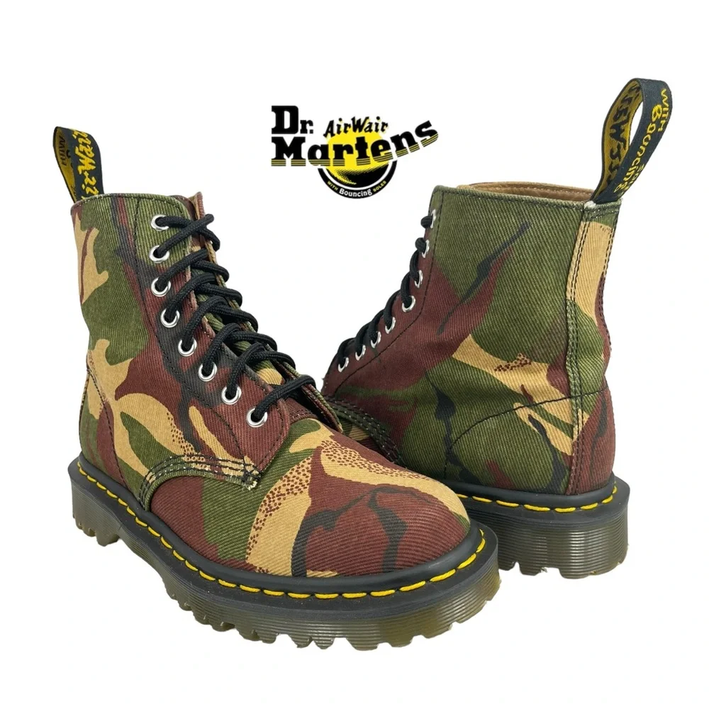 Dr. Martens Men 5 Women 6 Camo Lickwax Canvas Lace‎ Up Boots Made in England
