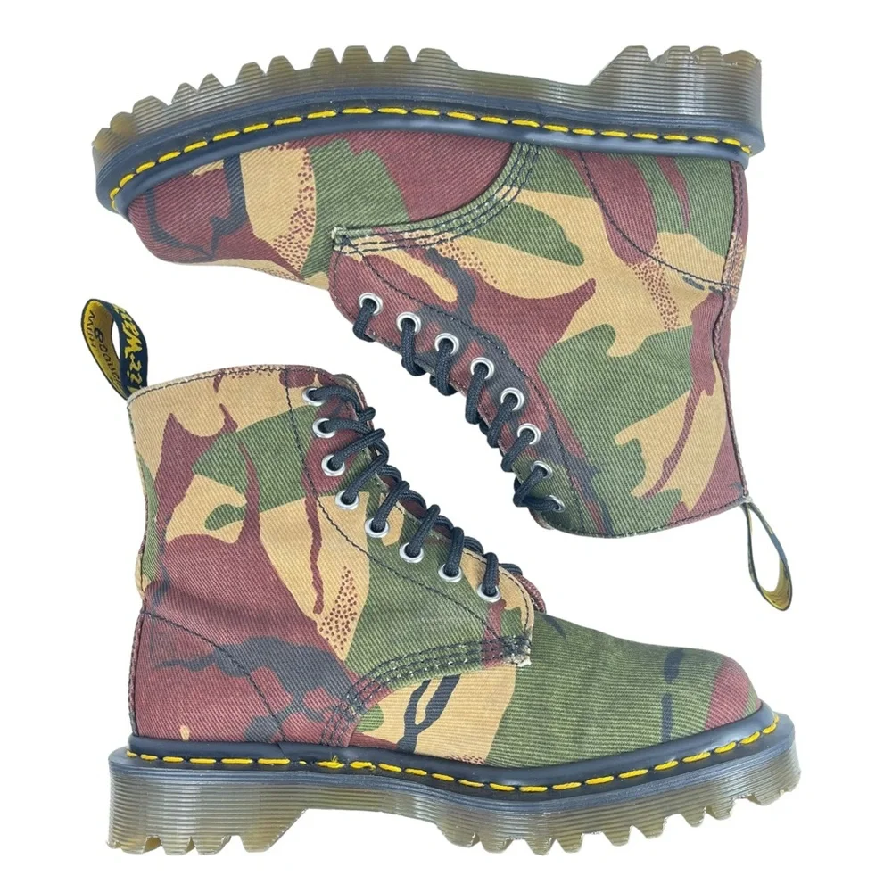 Dr. Martens 25” shaft height