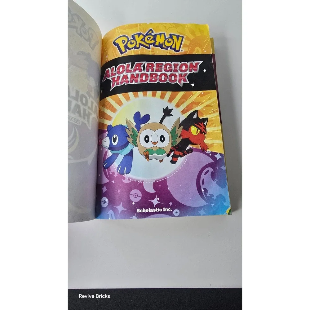 Alola‎ Region Handbook (Pokémon) by Scholastic (2017, Trade Paperback)
