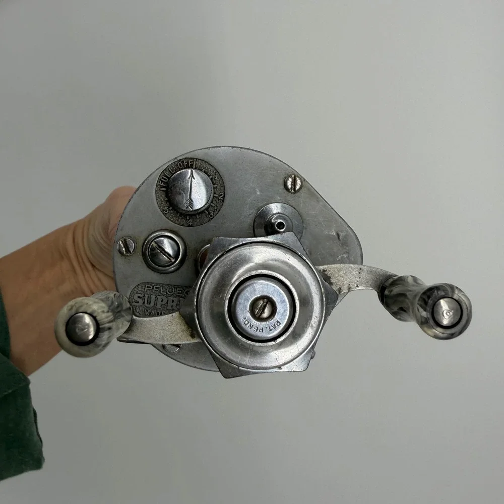 Pflueger Supreme Vintage Fishing‎ Reel Made in USA with Line