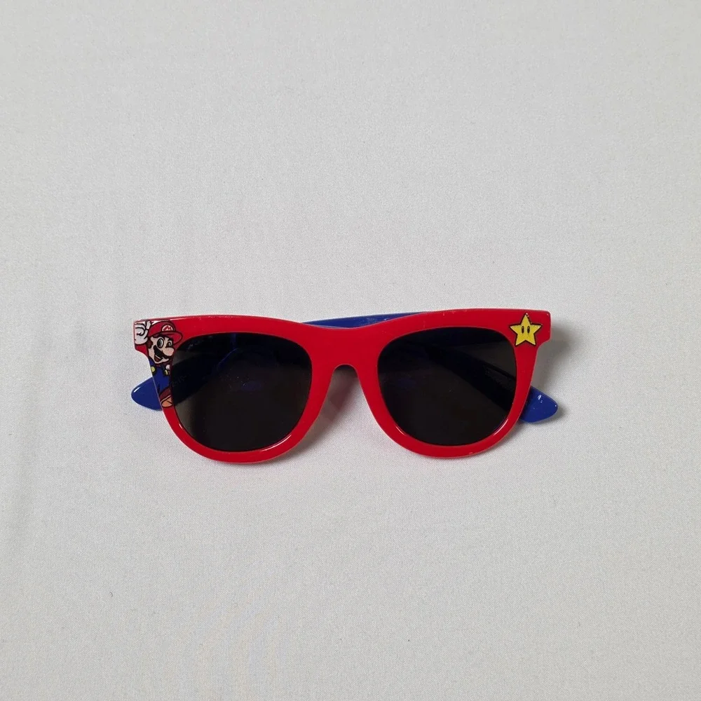 Arkaid Nintendo Super Mario Brothers Sunglasses Kids 2022 Video Game Shades‎