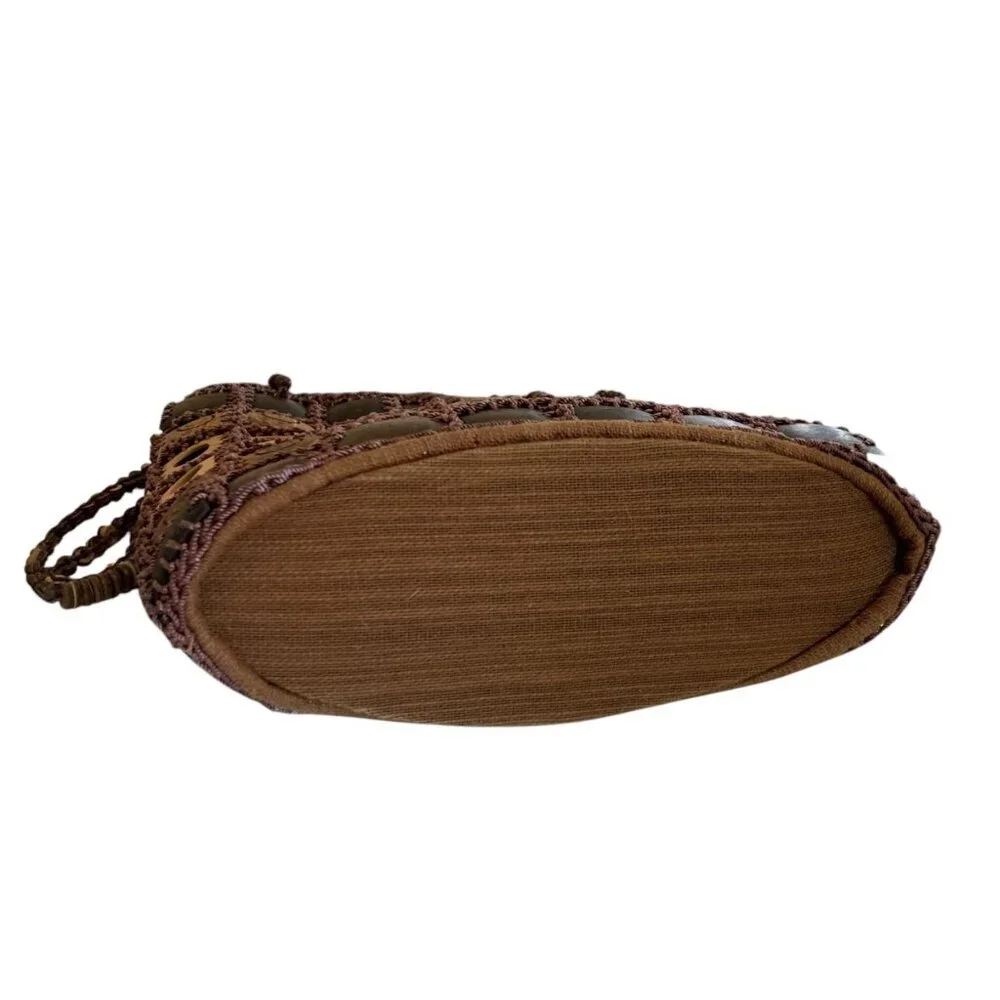 Handcrafted this shoulder