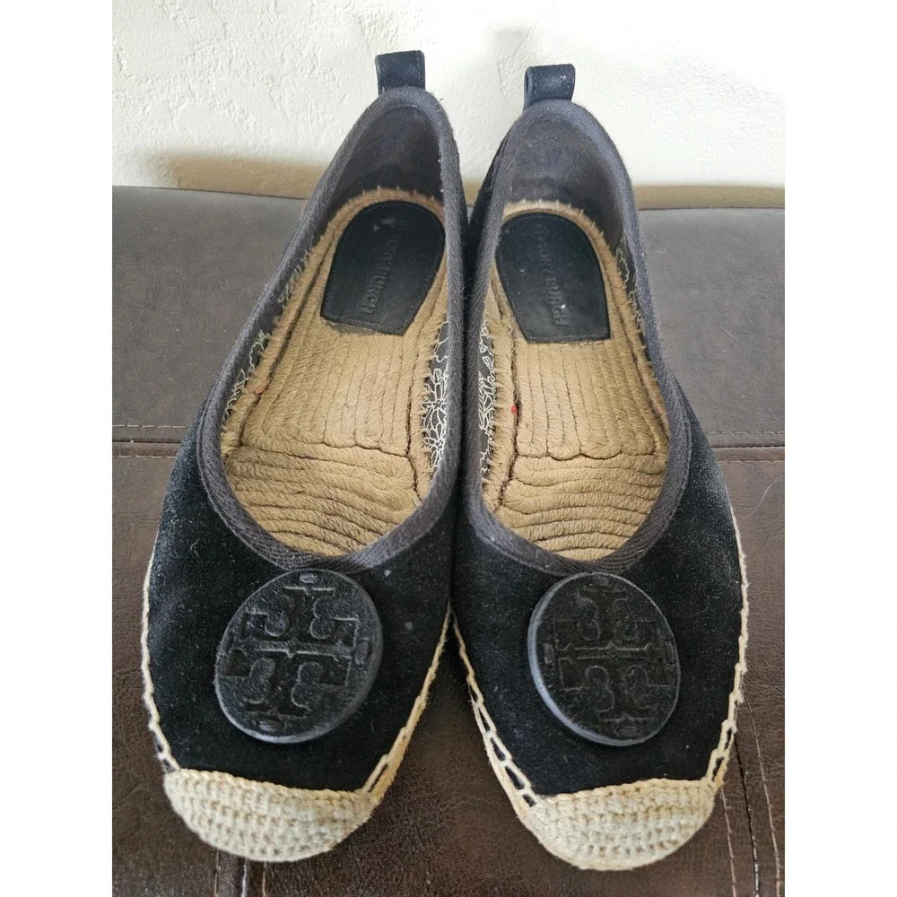 Tory Burch please check