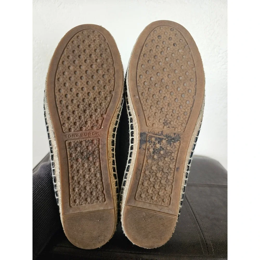Tory Burch please check