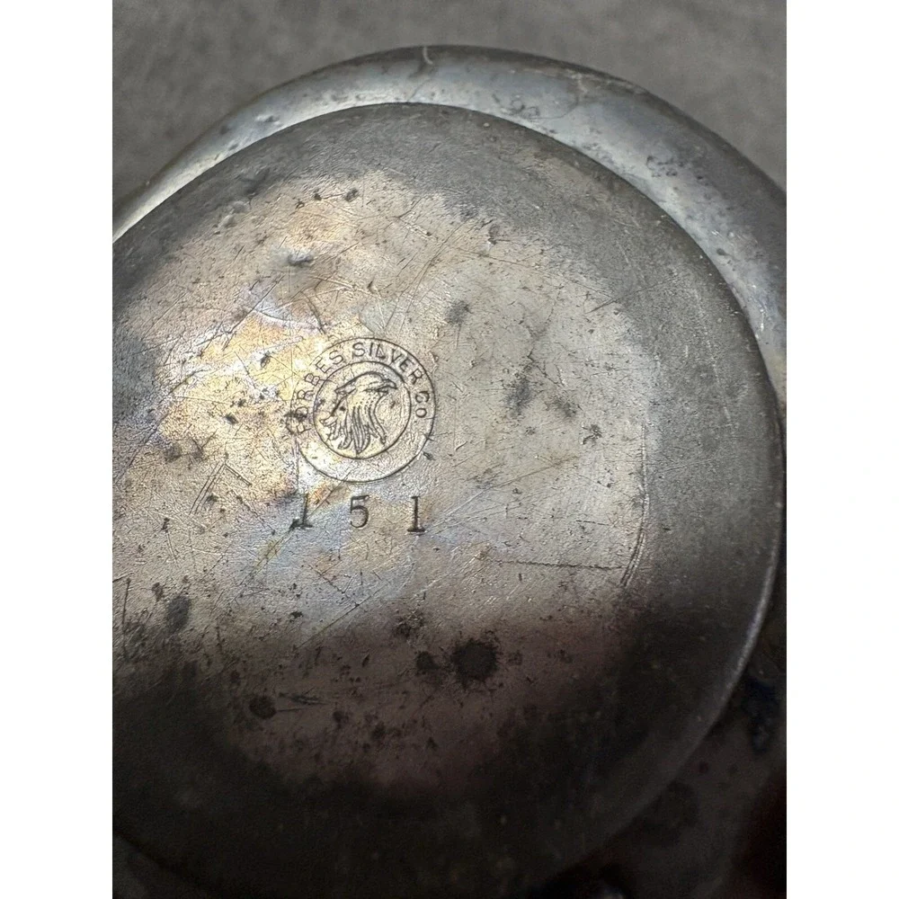 N/A this antique