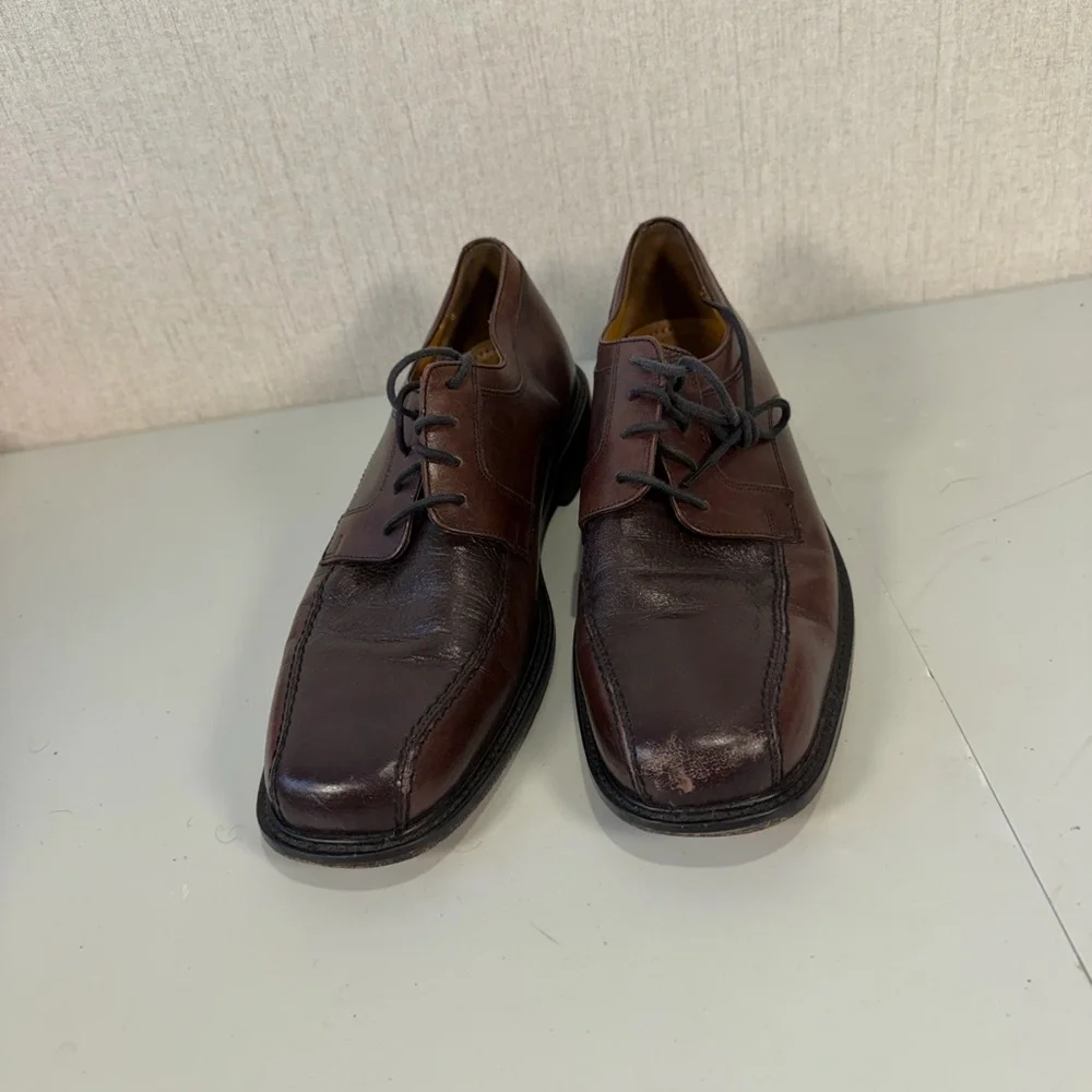Bostonian Dark‎ Brown Leather Oxfords