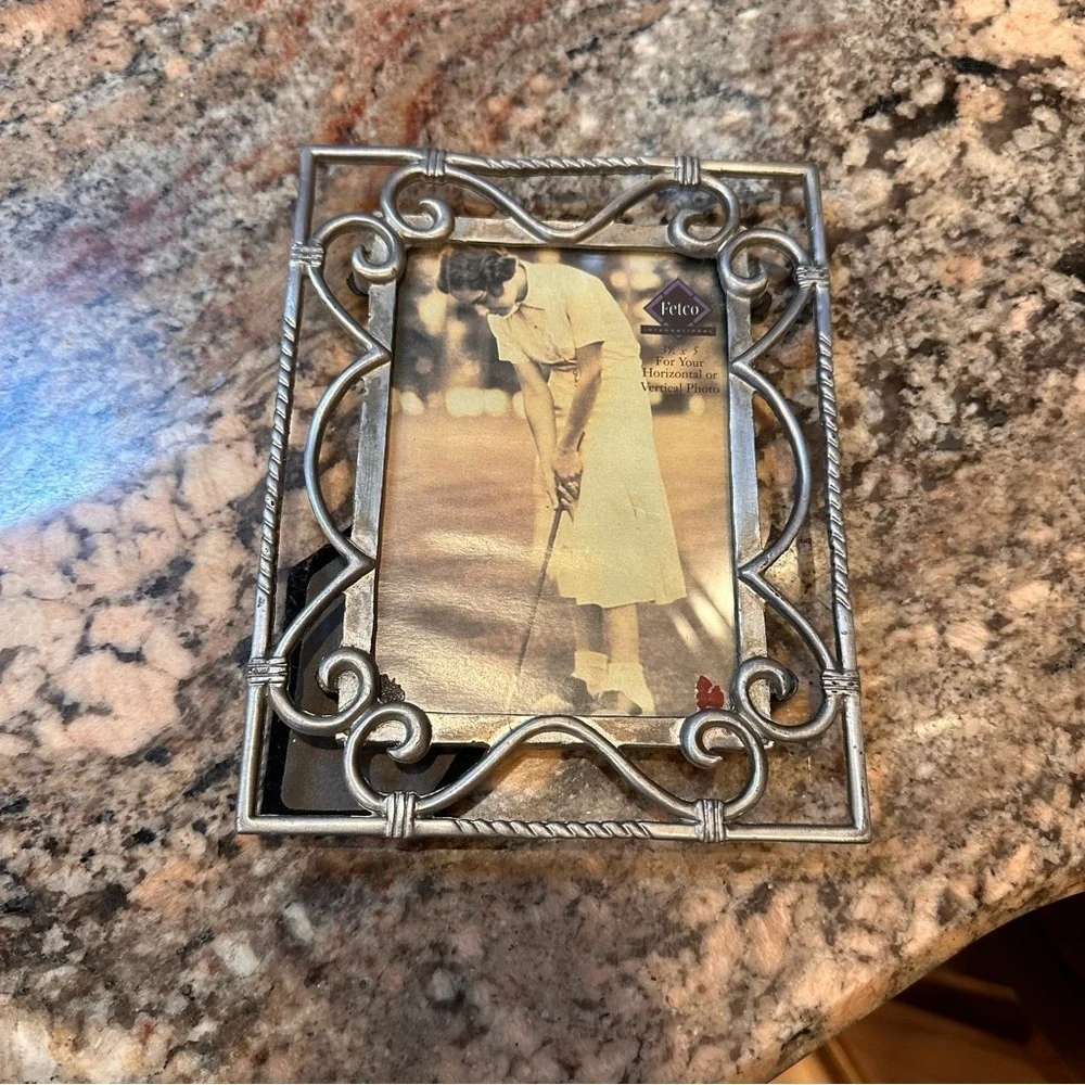 Fetco stylish frame