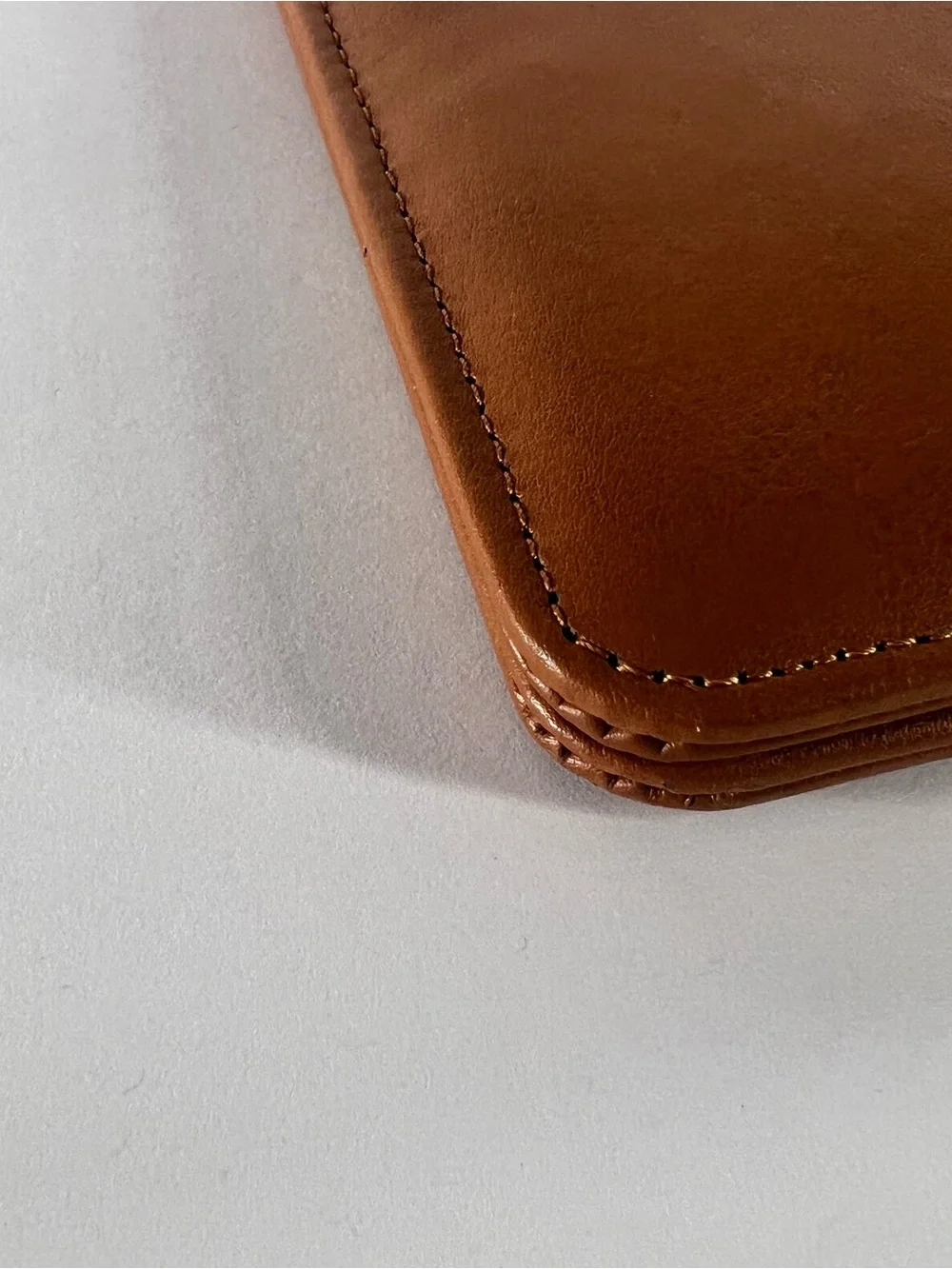 N/A sleek leather