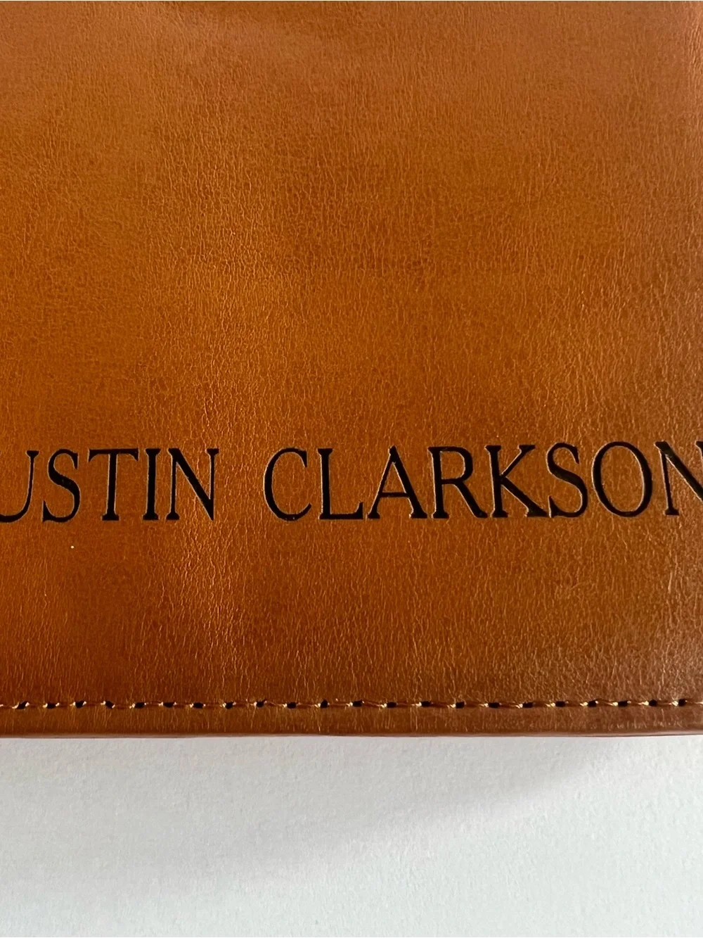 N/A sleek leather